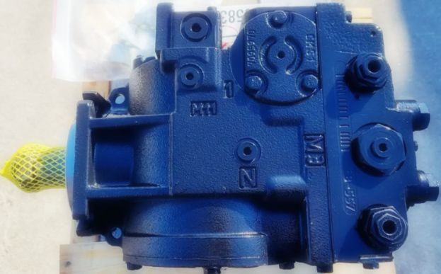 Картинка запчастей: Гидронасос Sauer Danfoss Reman 86565830 (9615990) CNH Industrial для комбайна New Holland TR98, TR89, TR96, TR97, TR99, 2115