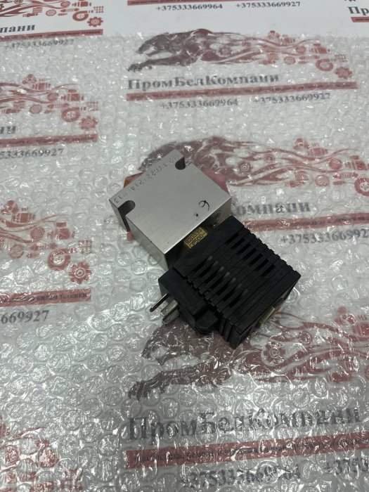 Картинка гидравлический клапан / клапан электромагнитный sauer danfoss tyc221214 r13 в сборе с катушкой 320588 240 vac ( d10-16w-240a-h /  d10 240 vac ) + гидравлический клапан (сердечник) 920335 cp500-3 / 110101