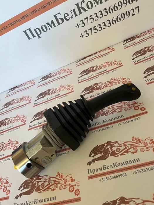 Картинка клапан управления (джойстик) hc-rcx, код 59088 (hpcj3g21ess0423001 по каталогу "bondioli&pavesi") для амкодор 211