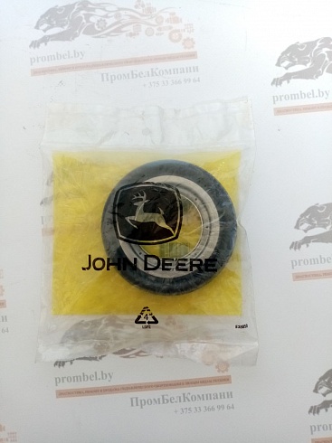 Изображение запчастей: Манжета переднего моста John Deere RE577392 (RE65596/RE185799)