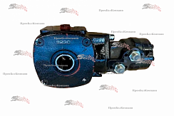 Картинка угловой редуктор berma 9228 (9230)  rt45 /  rt 45 в сборе с гидромотором героторным m+s hydraulic mr 80 cdv/4